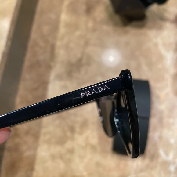 Prada cat eye sunglasses, new with case and cleaning cloth, SPR01V - Picture 2 of 7